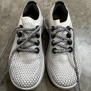 Women's Tree Dashers - Quartz (Light Grey Sole) - Size 8